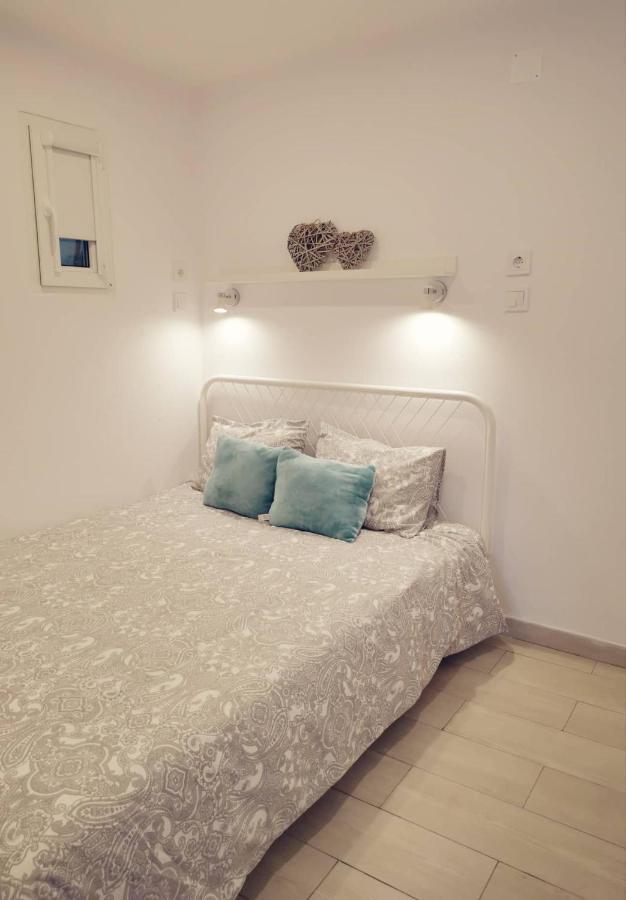 Small House With Private Park And Yard Terrugem Esterno foto